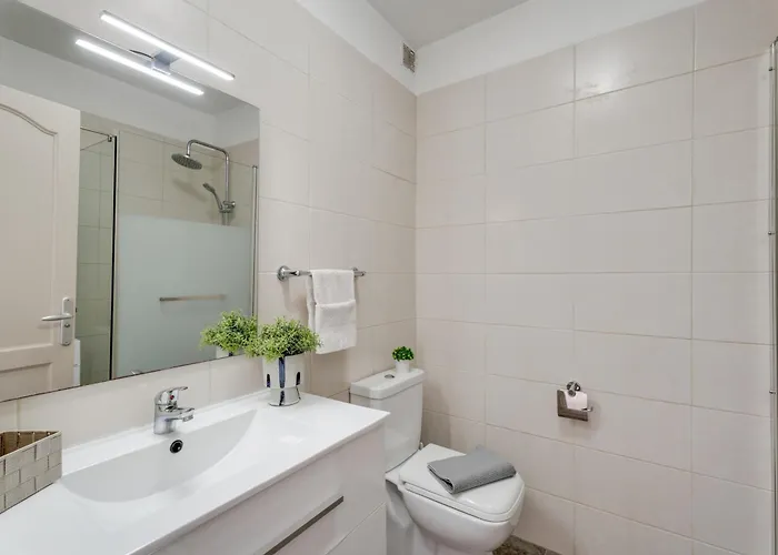 Seaview Americas * Адехе