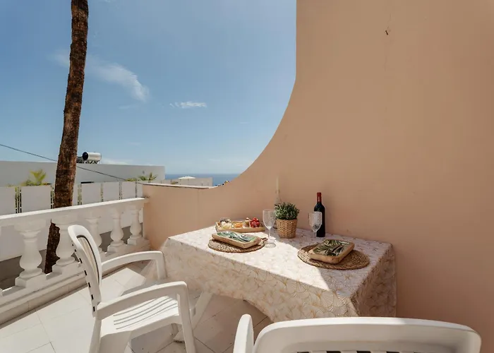 Seaview Americas Адехе